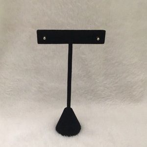 5 pairs of dainty earrings